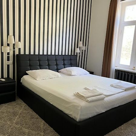 Guest House Pirosmani 60 Sighnaghi Εξωτερικό φωτογραφία