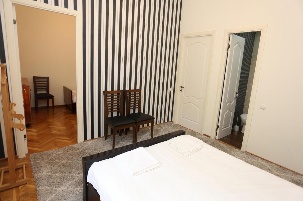 Guest House Pirosmani 60 Sighnaghi Εξωτερικό φωτογραφία