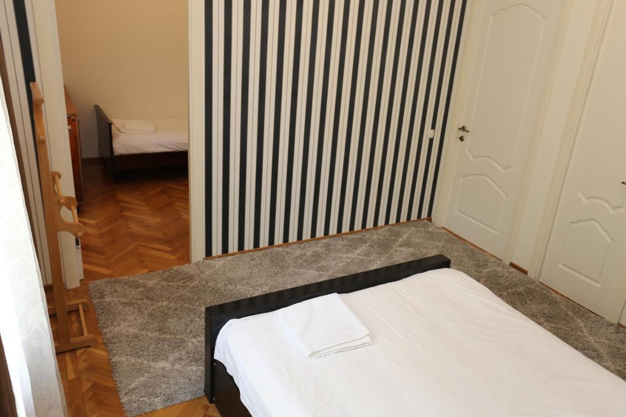 Guest House Pirosmani 60 Sighnaghi Εξωτερικό φωτογραφία