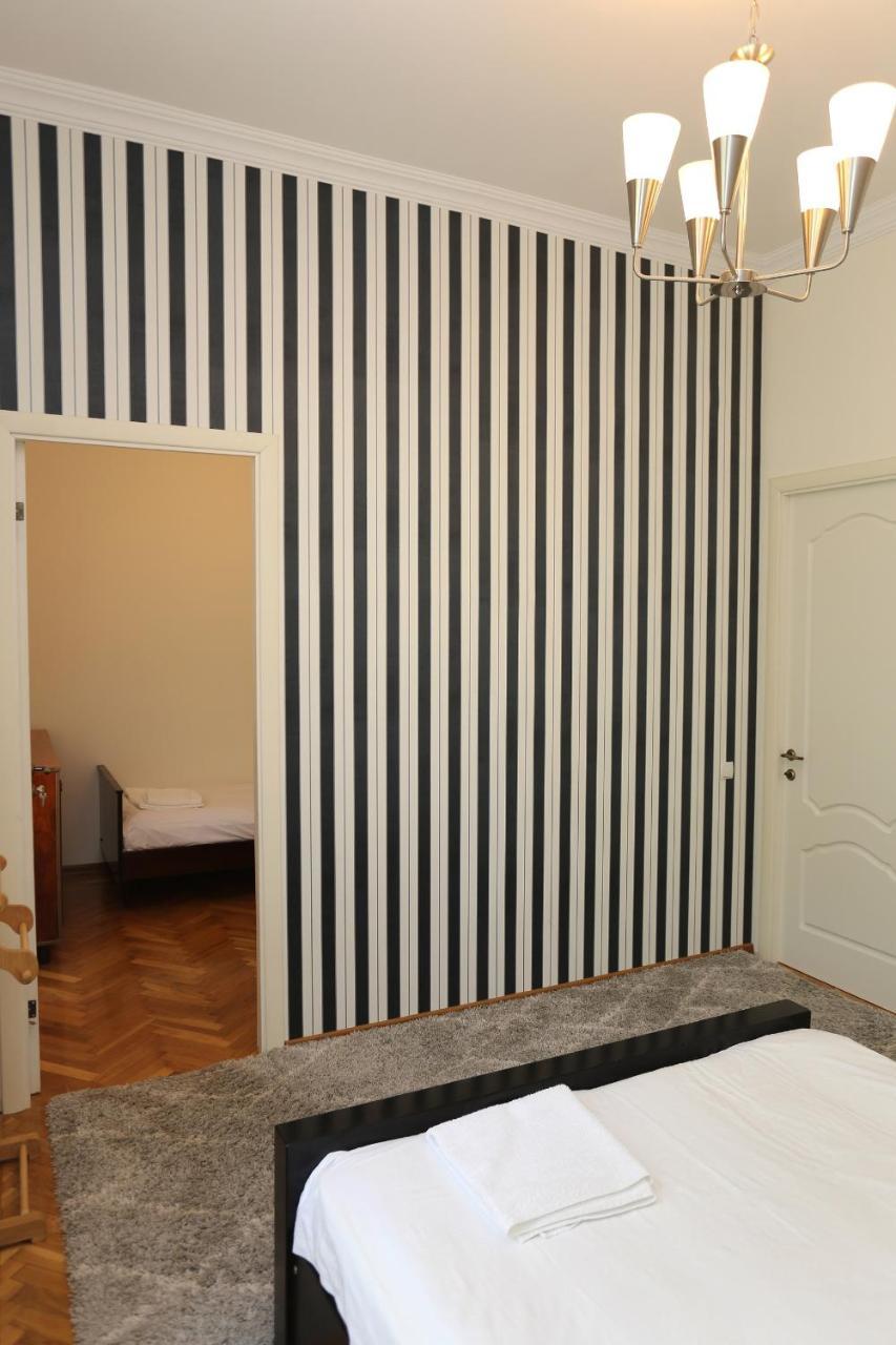 Guest House Pirosmani 60 Sighnaghi Εξωτερικό φωτογραφία